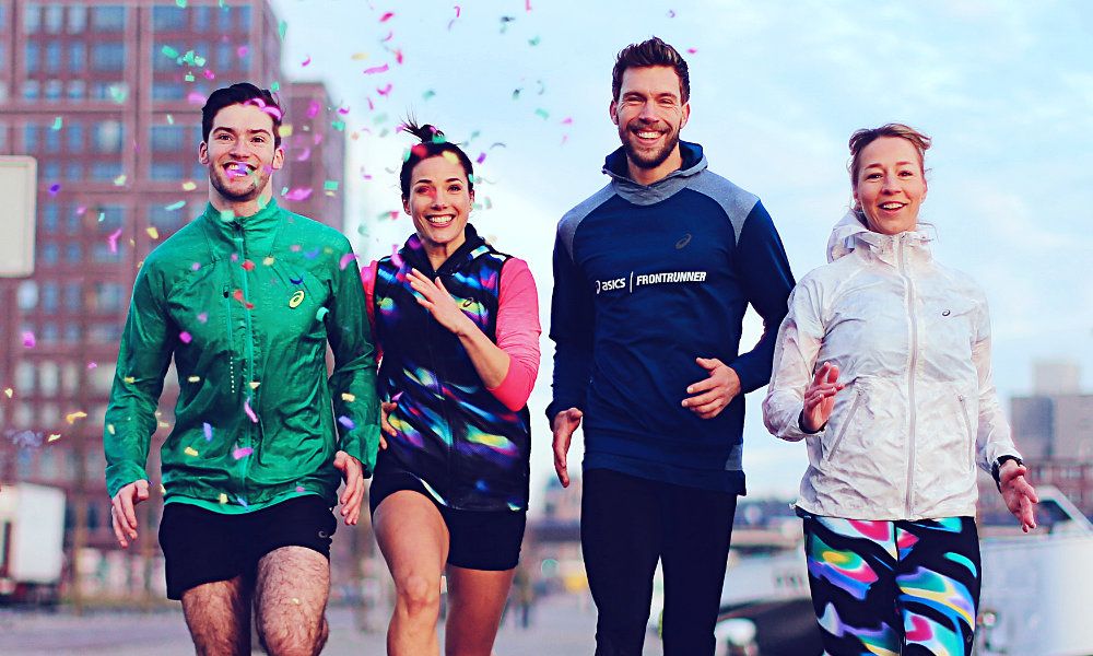 Asics-Frontrunners-voorpagina2.jpg