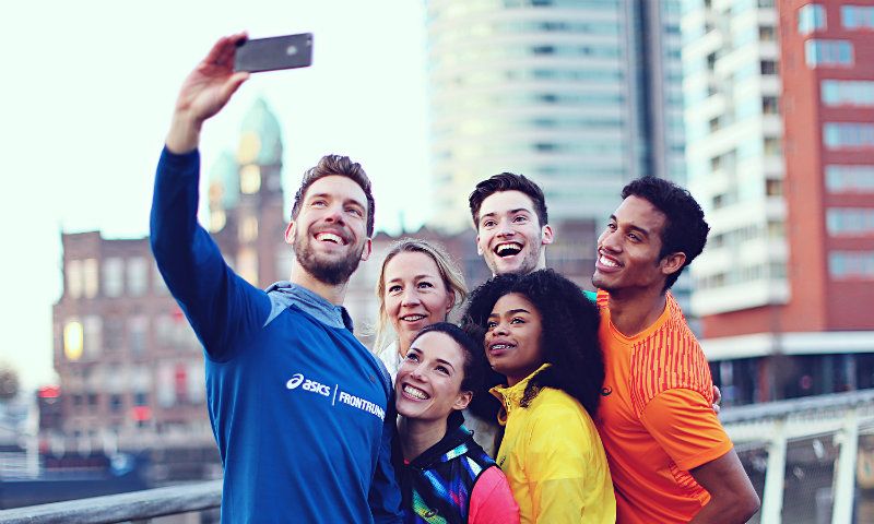 Asics-Frontrunners-opening2-800.jpg