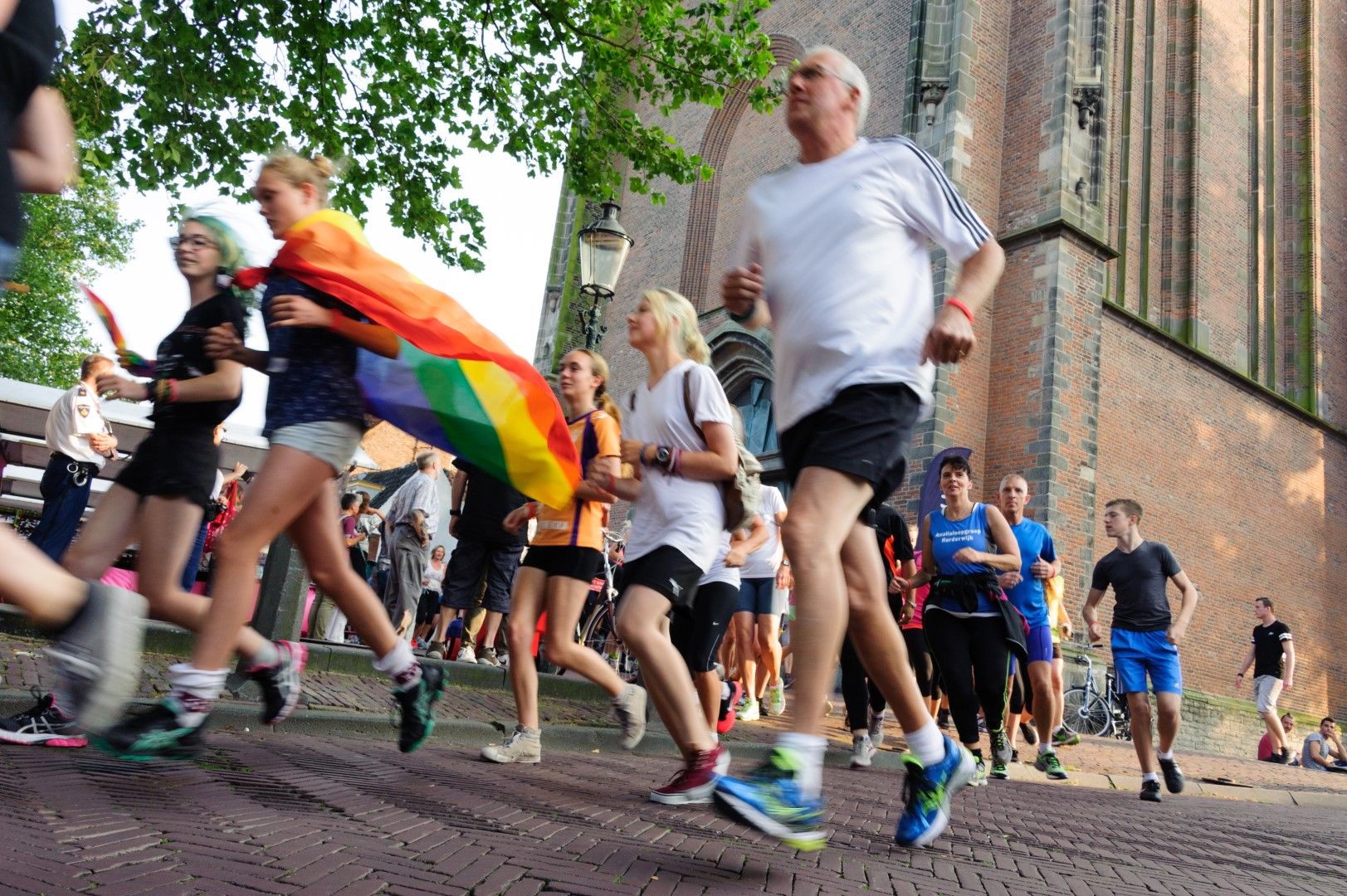 Rainbowrun Amersfoort - hardlopen - polsbandjes.jpg