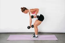 Thumbnail for article: Deze rug- en biceps-workout maakt je een sterkere hardloper