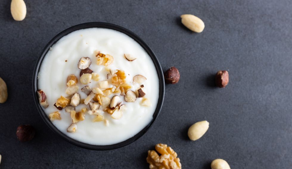 yoghurt-eten-misselijkheid-voorkomen.jpg