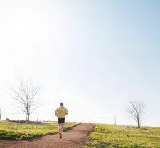 Thumbnail for article: Sporten maakt gelukkiger dan geld, blijkt uit onderzoek