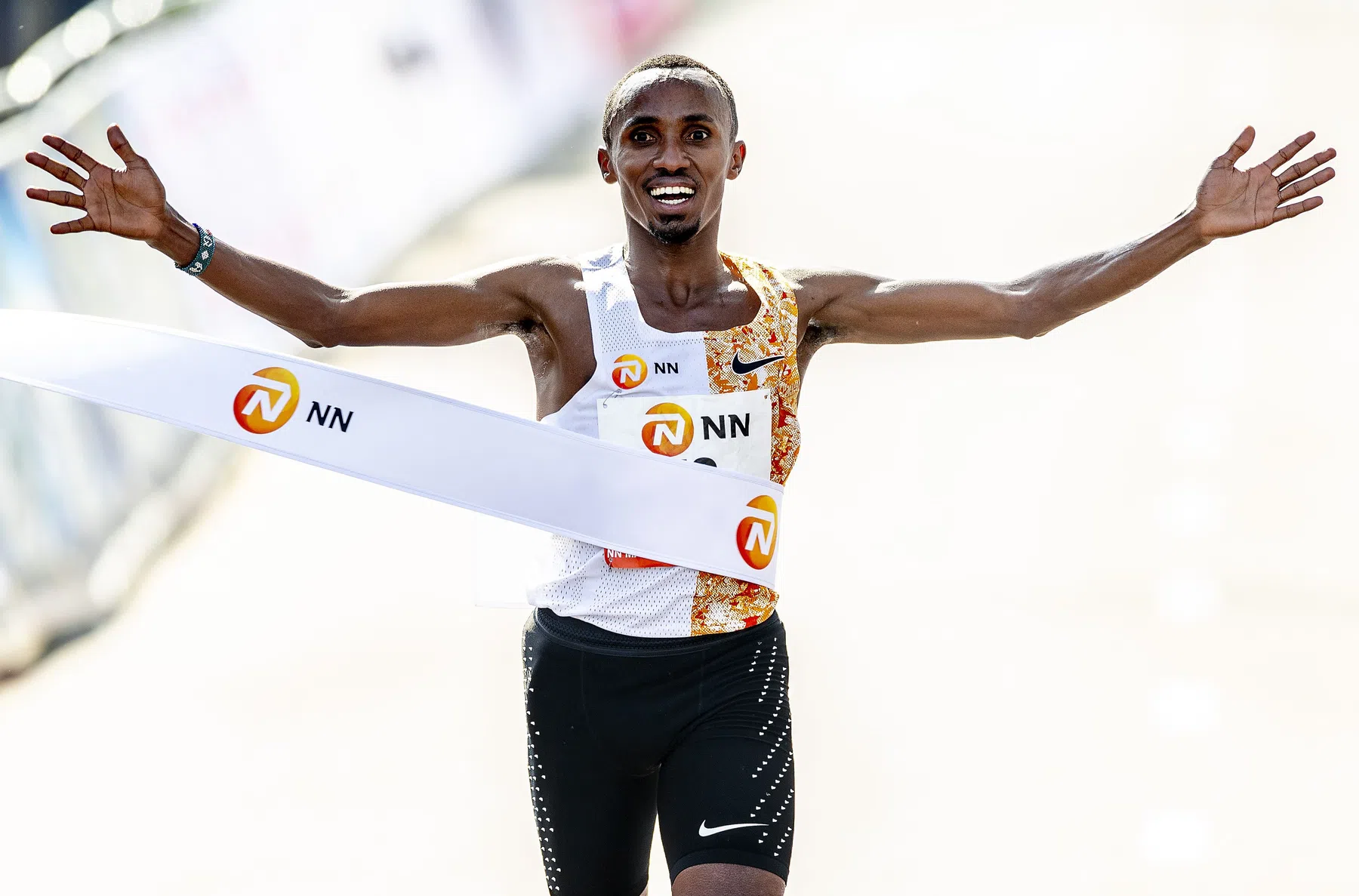 Abdi-Nageeye-finish-NN-Marathon-Rotterdam-2019.jpg