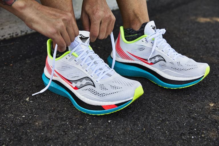 saucony-endorphin-pro-12090-1591798525.jpg