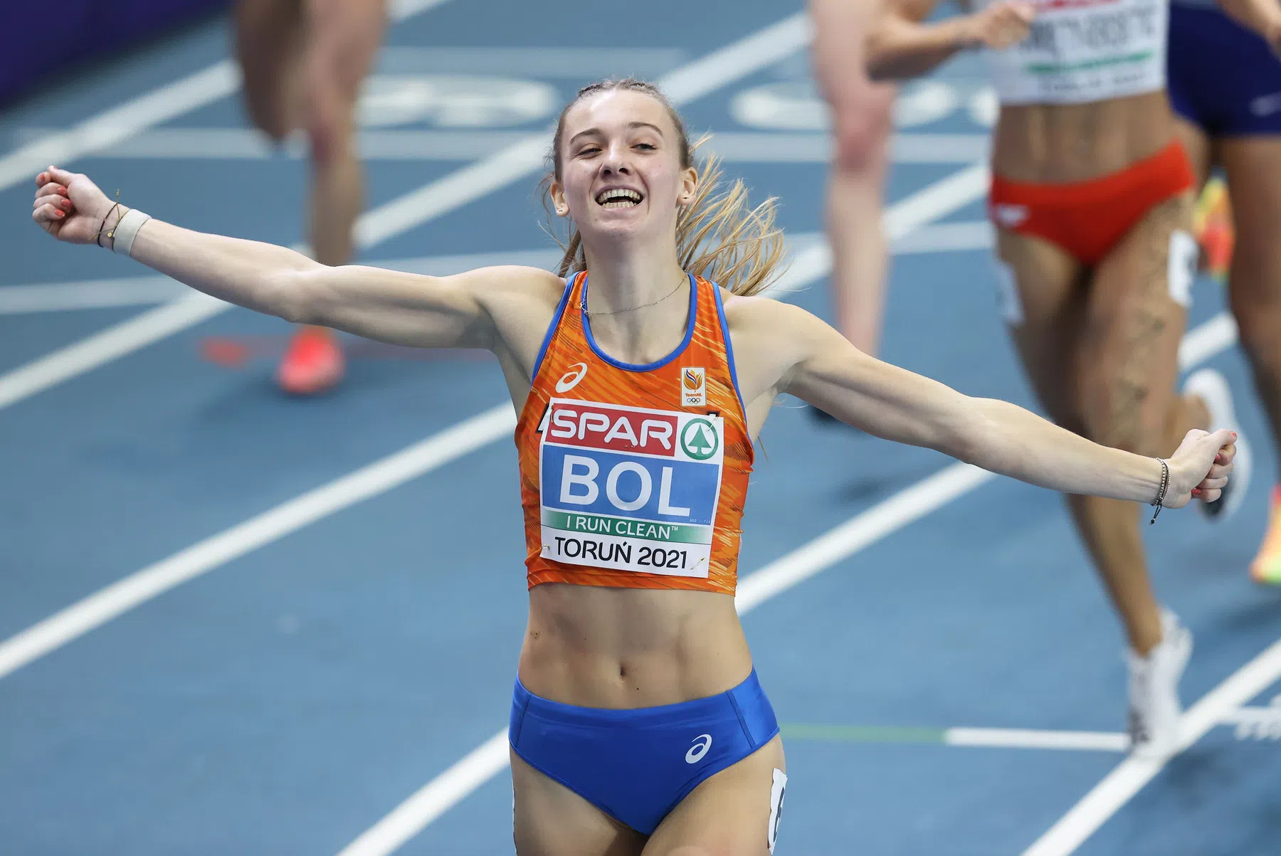 Femke Bol.jpg
