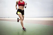 Thumbnail for article: De fijnste 2-in-1 shorts: sportbroekjes met binnenbroekje