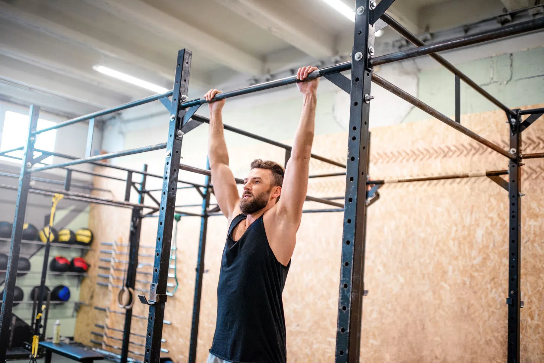 Dead hangs: deze oefening wil je toevoegen aan je workout.jpg