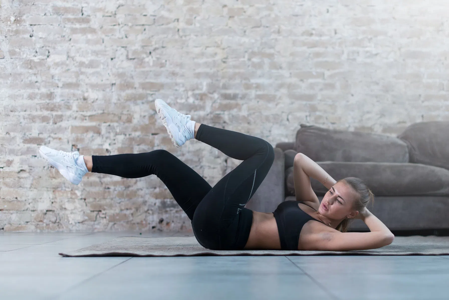 bicycle-crunches-waarom-buikspieroefening.jpg