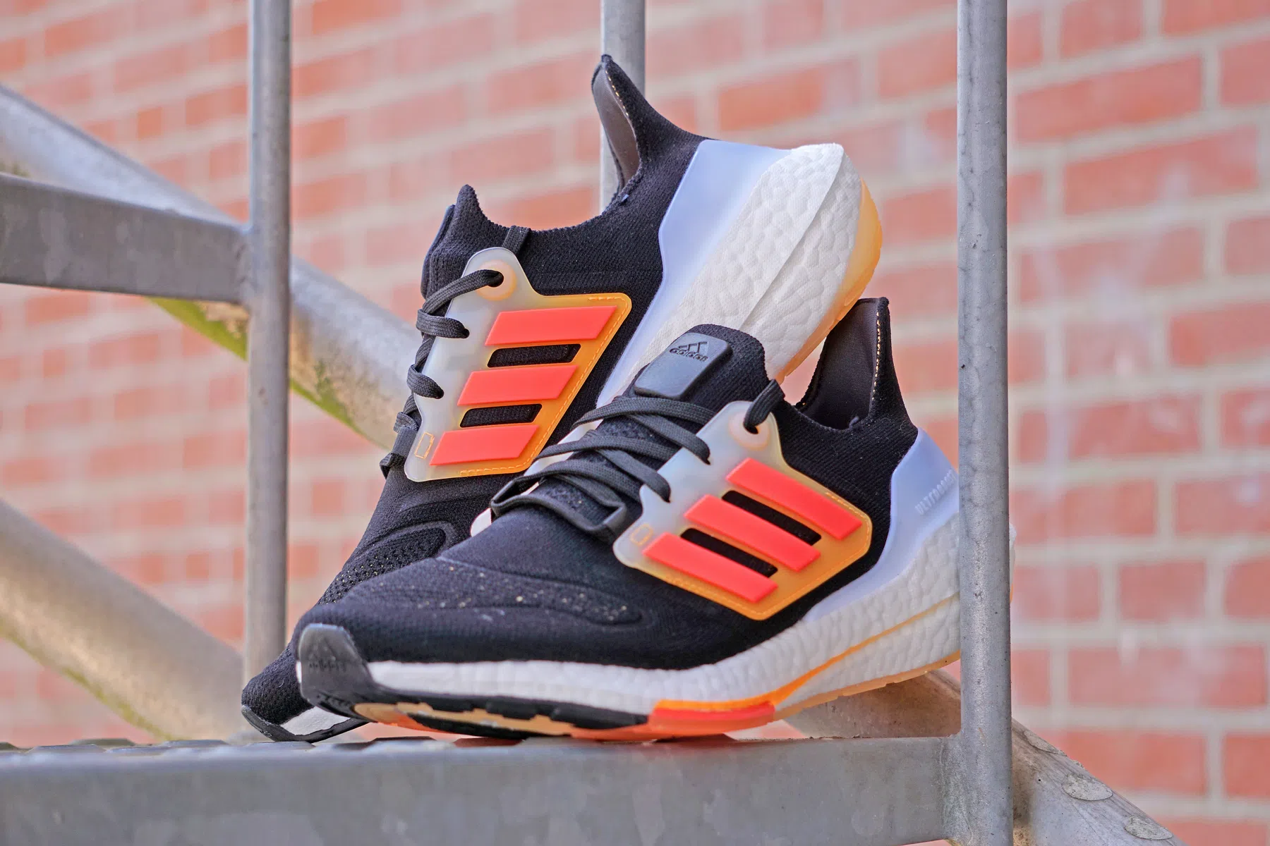 adidas Ultraboost 22.jpg