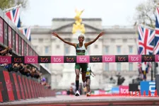 Thumbnail for article: Waarom is de afstand van de marathon eigenlijk 42,195 kilometer?