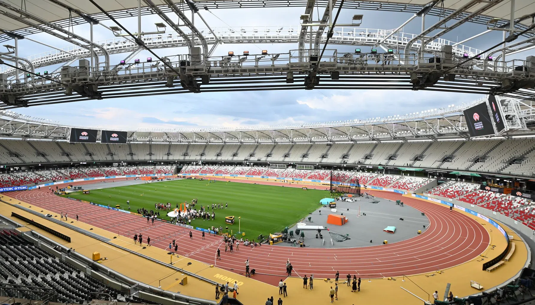 230817 Boedapest Stadion.jpg