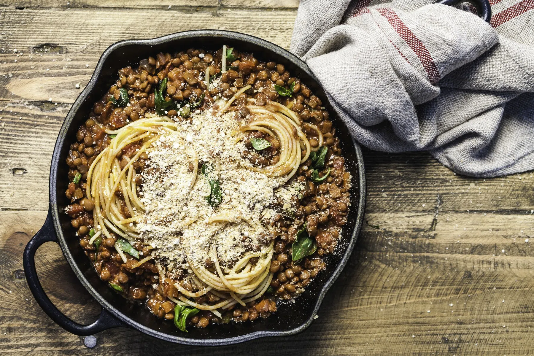 Linzen bolognese pasta.jpg