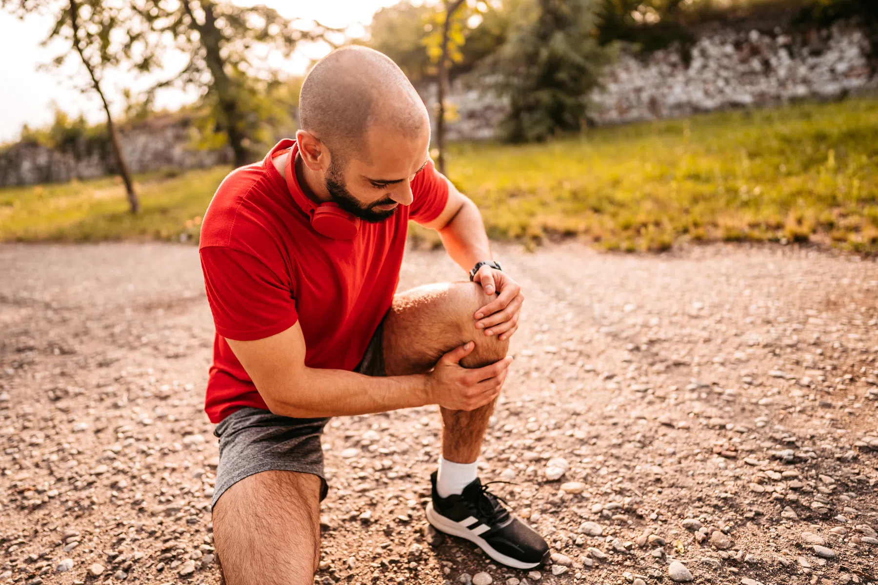 Kniebanden verrekt? Dit moet je weten over deze blessure