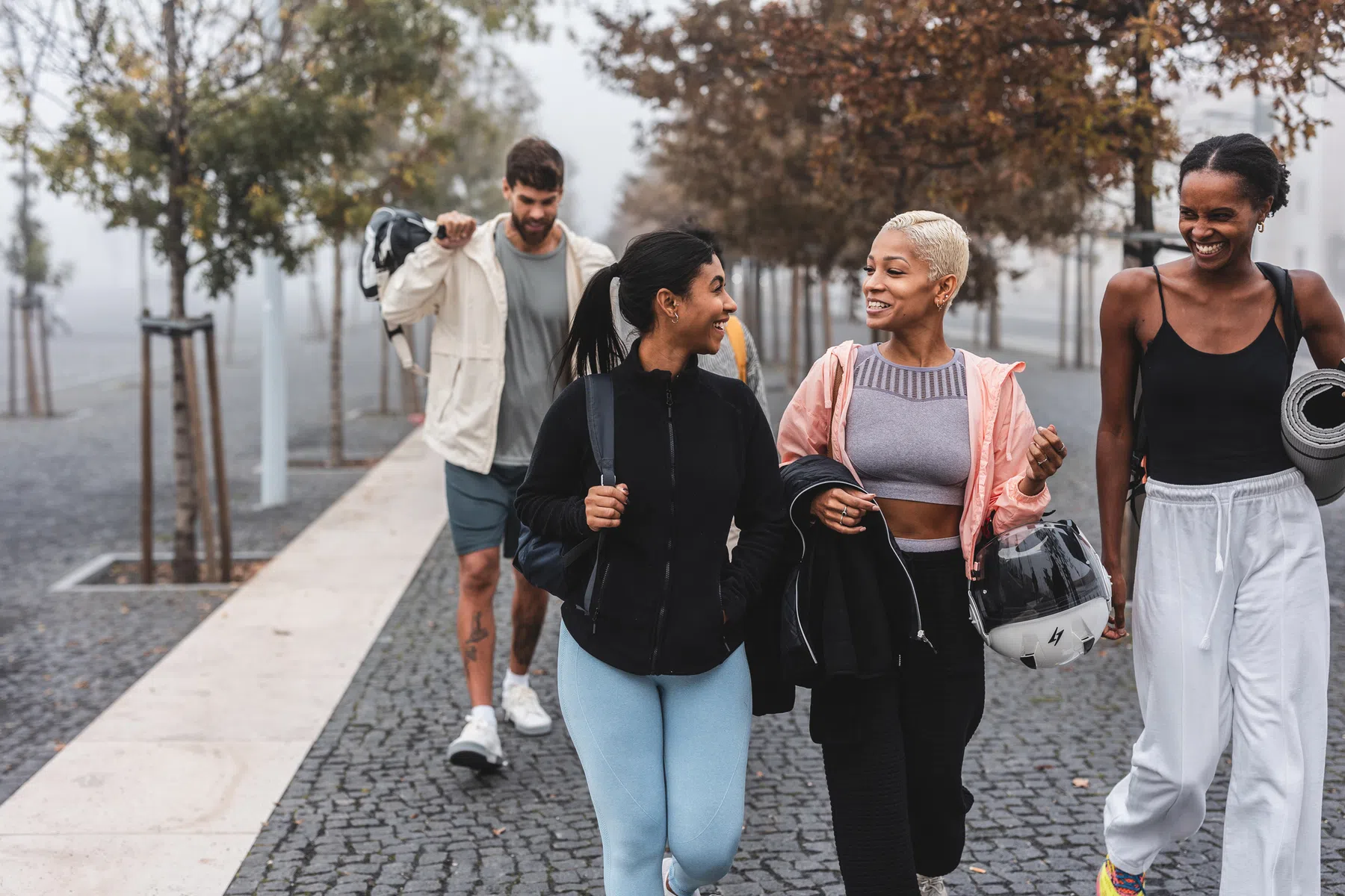 Wat is beter: elke dag 10.000 stappen zetten of elke dag 5 km hardlopen?
