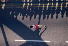 Zo loop je een sub-4 marathon volgens coaches en ervaren lopers