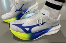 Review Mizuno Hyperwarp Pure: 'Zo fijn dat je geen grip verliest tijdens het lopen op hoge snelheid'