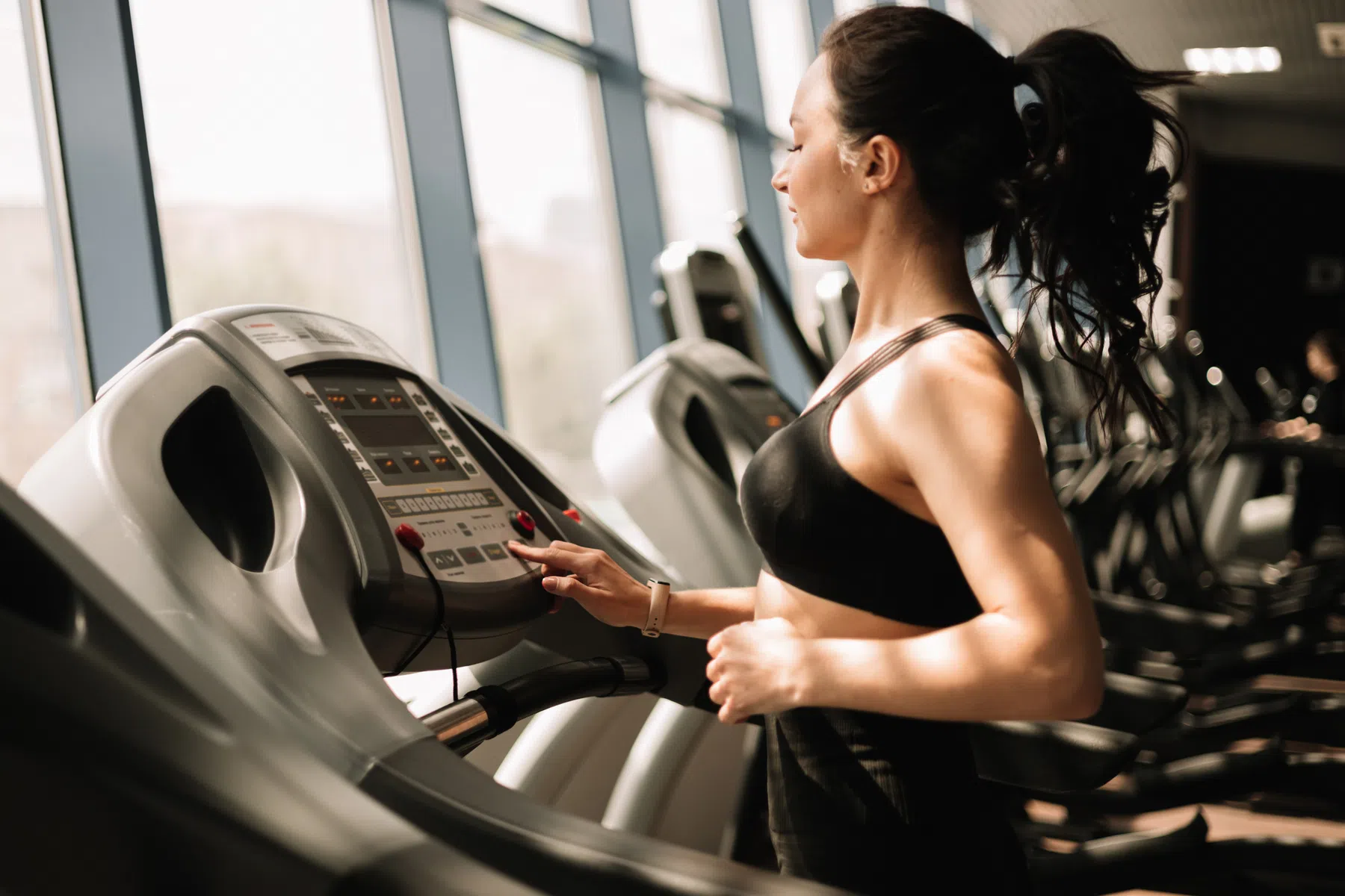 Wat moet je eerst doen als je wilt afvallen: cardio of krachttraining?