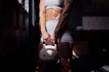 Thumbnail for article: Waarom de kettlebell zo handig is voor hardlopers