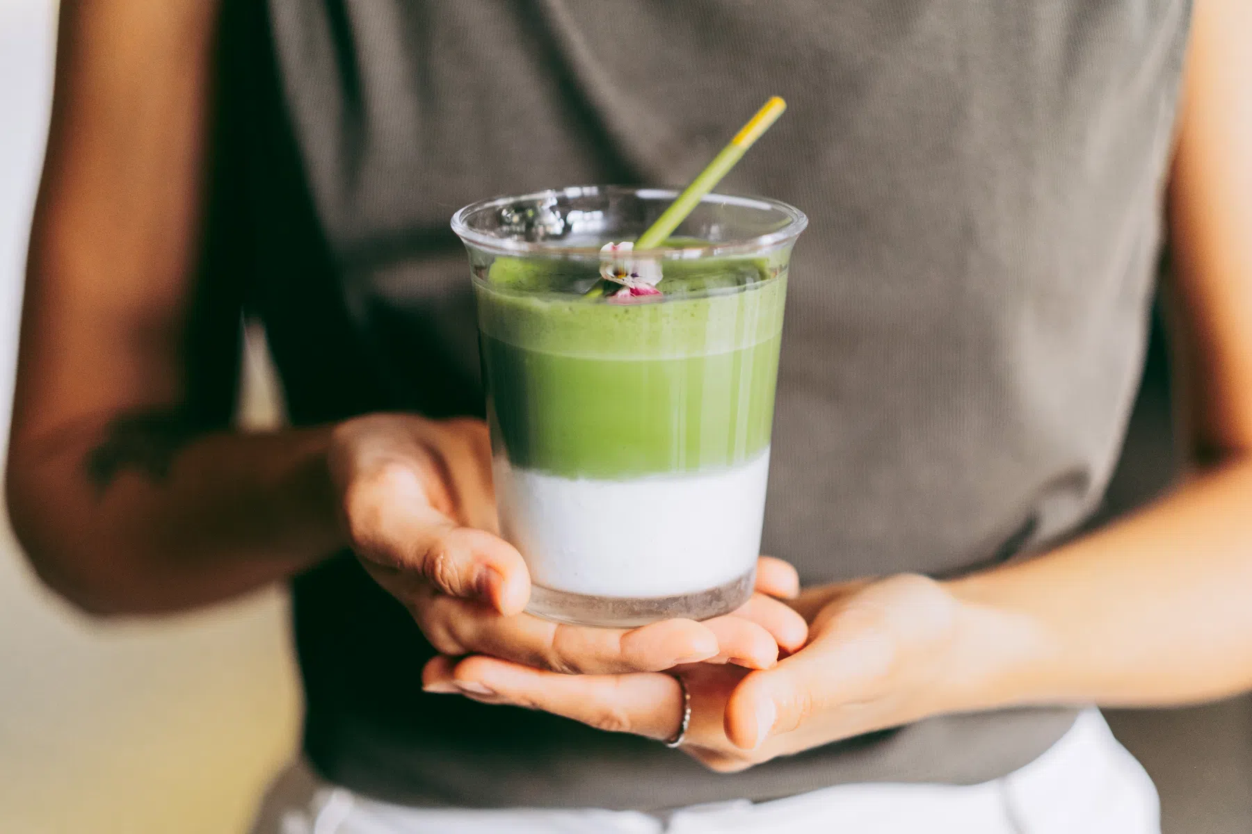 Hardlopen in het voorjaar? Dit is waarom matcha jouw nieuwe pre-run drankje is