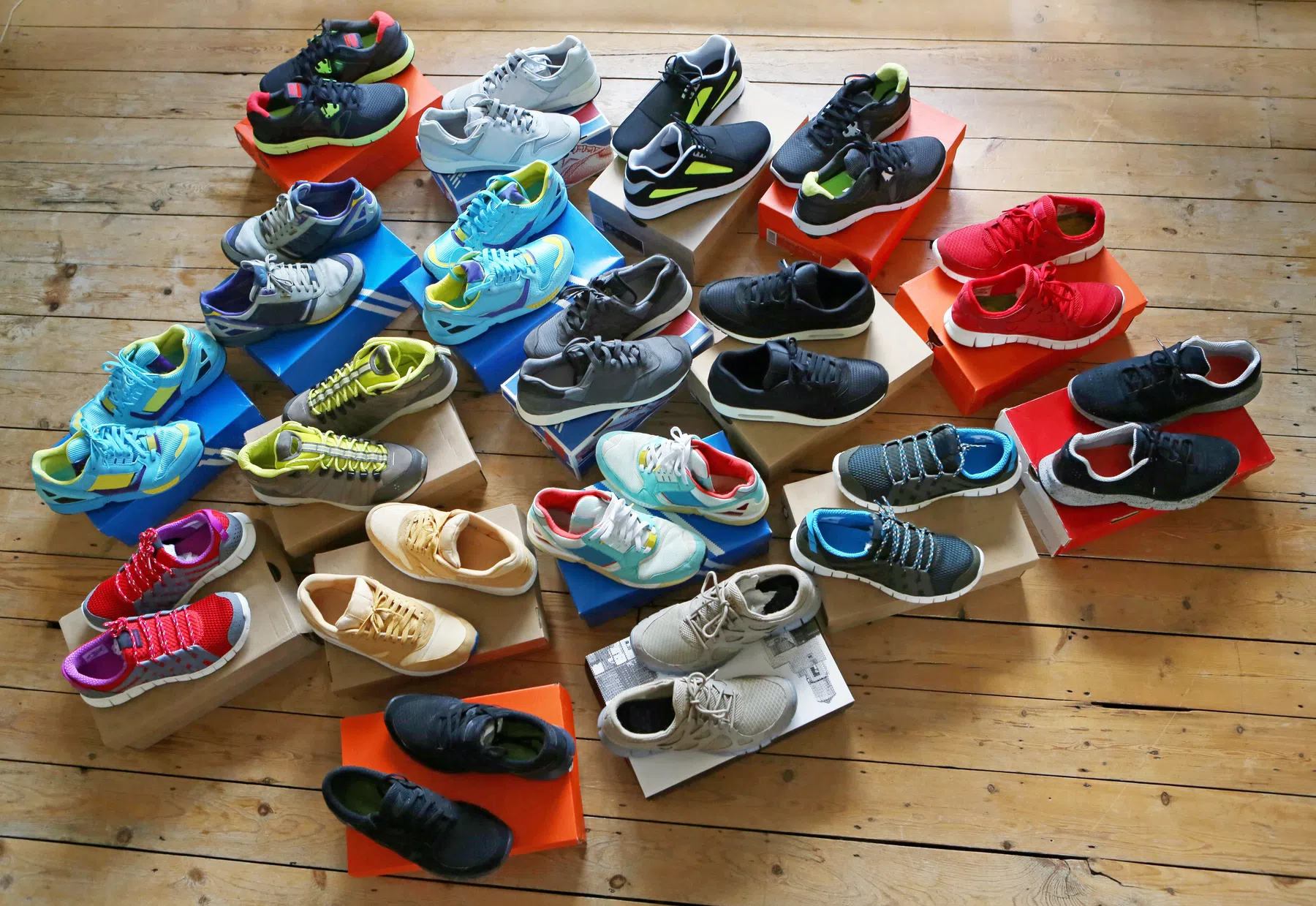Hoeveel hardloopschoenen kopen hardlopers per jaar?