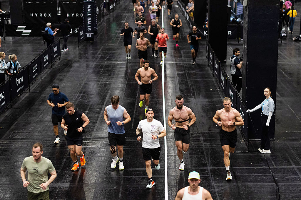 Kan trainen voor een marathon en een HYROX naast elkaar bestaan?