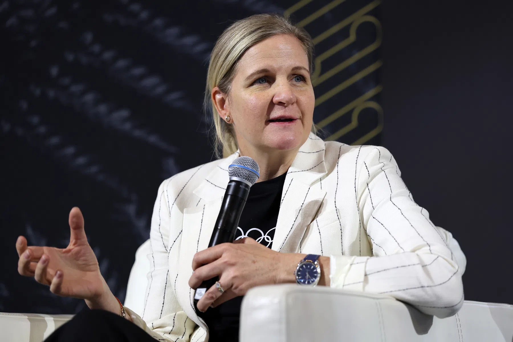 IOC-baas Coventry wil atleten niet betalen: sportwereld reageert fel