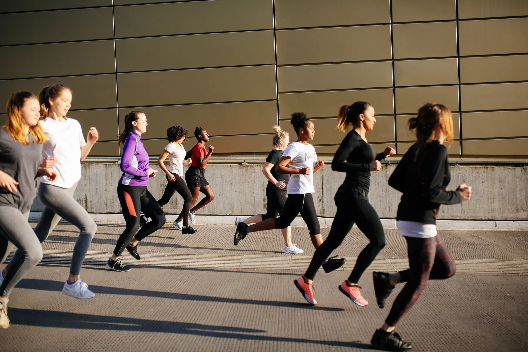 Iedereen wil ineens een marathon lopen: slaan jonge hardlopers door?