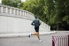 Thumbnail for article: Hoeveel kilometer loopt de gemiddelde hardloper per week?