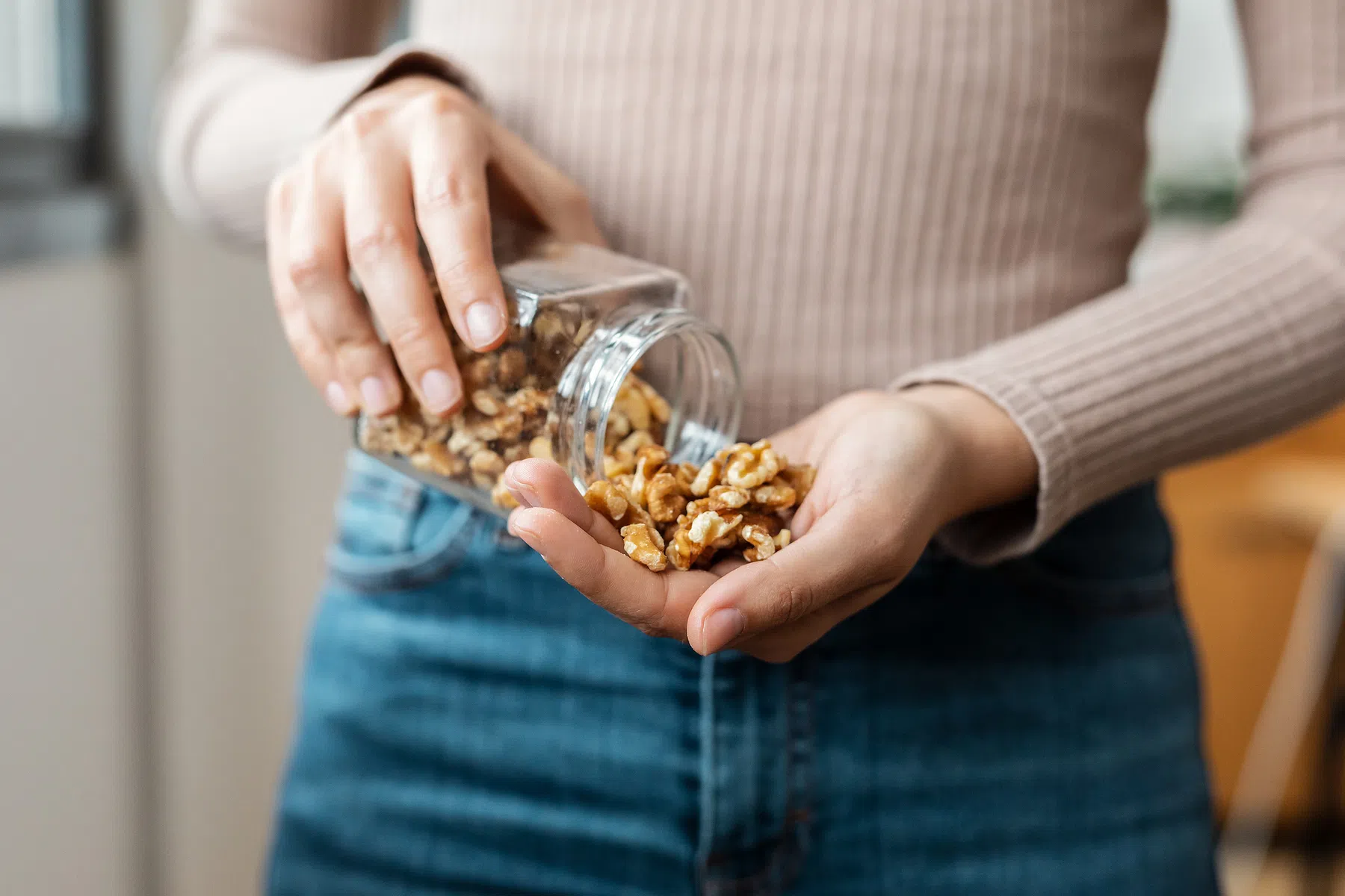 Elke dag een handjevol (30 gram) noten: helpt dat je herstel na het hardlopen?