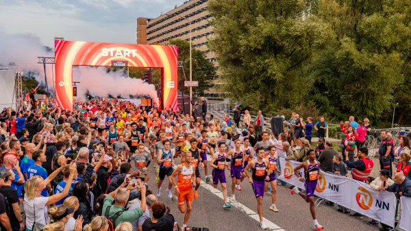 NN Dam tot Damloop