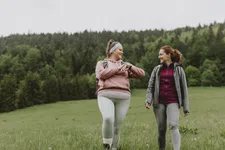 Wil je afvallen? Hardlopen verbrandt meer calorieën, maar met wandelen kun je soms meer afvallen