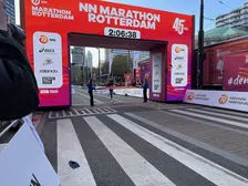 Filmon Tesfu voor het eerst Nederlands kampioen: ‘De laatste 10 km waren zwaar’